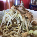 ラーメン二郎 - ミニ，野菜少なめ，豚マシ，脂