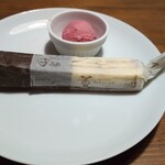 TERRA･COSTA - チーズケーキとラズベリーアイス。