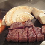 佐賀牛 季楽 銀座  - ヒレ焼き上がり