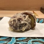 うを徳 - 茨城（笠間） 栗の渋皮煮の天ぷら（アップ）