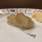 うを徳 - 伊勢海老（握り）