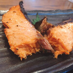 わ楽 - サーモンの西京焼き  断面