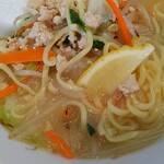 濃厚鶏白湯タンメン まつ井 - レモン投入