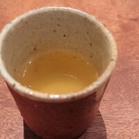 KOKE - 先ずは、七谷鶏のコンソメから。