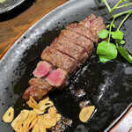 まど居 - ヒレ100g