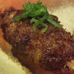 大阪串かつ　テンテコマイ - 【特串】「みそかつ」：ホッとする甘さの味噌がかかってホッコリとした食べ応え！
      
      