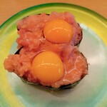 すし江戸 - うずら鉄火