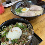 久留米ラーメン丸八 - 丸八特製豚丼セット