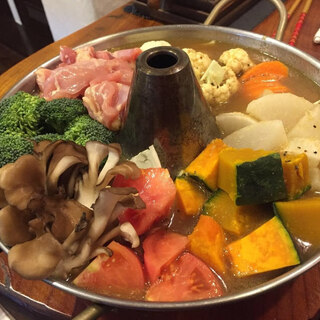 冬の定番ギャコック鍋を満喫する2H飲み放題付き料理7品コース