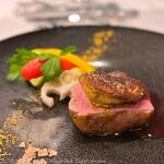 リストランテ・ベニーレベニーレ - 良質な鴨のフォアグラと牛フィレのソテー