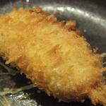 大阪串かつ　テンテコマイ - 【100円串】「だし巻き」：カリッとジュワッと、卵の甘みをひきたてて♪
      