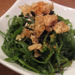 大阪串かつ　テンテコマイ - 「九条ねぎポン」：ねぎの香りと淡い辛みと甘み、
      そして柑橘感溢れるポン酢が
      絶妙のコンチェルト♪
      