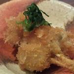 大阪串かつ　テンテコマイ - 【冬の季節串】「白子串」：カリッとトローンと！
      食感の展開の妙！
      香ばしい衣で白子の旨みが
      引き締まってます♪
      