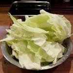 大阪串かつ　テンテコマイ - 「お通し」（お代わり自由）：“二度漬け”さえしなければ、食べ放題！