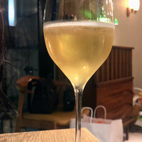 Itsuki - シャンパンからのスタート