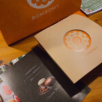 大阪 船場生まれのタルト専門店 BOMBOMY - パッケージが可愛い
