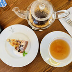 8月カフェ - 素敵すぎてあらゆる方向から写真撮っちゃう