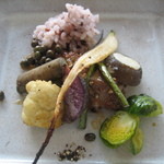 イロナキカゼ - あか牛のソテーと地物野菜