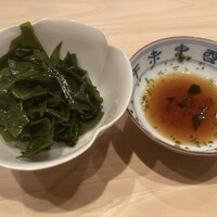 鮨結う翼 - わかめポン酢おかわり