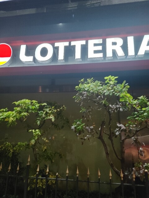 ロッテリア 仙台駅東口店 - 宮城野通（ハンバーガー）の写真