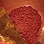 軽井沢チョコレートファクトリー東京ラスク - 裏側・・ココアパンのラスクは生地も真っ黒
