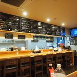 卓 - 店内その１