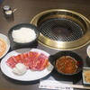 大仁門 - 上カルビ定食と豚ホル 2021.11月