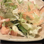 代官山ＳｕｓｈｉＤｉｎｉｎｇ一艸亭 - サラダ