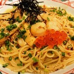 洋麺屋 五右衛門 - 白神あわび茸ステーキと帆立といくらのペペロンチーノ（アップ）