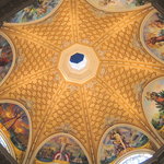 ベッラヴィスタ ラウンジ - ロビーの天井です。このロビーすぐの場所にあります