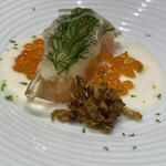 Takumi - サーモンの低温調理　わらの香りイクラと菊芋