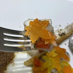 Takumi - ・クエのポワレ ・焦がしバターとヘーゼルナッツのソース ・トマトと乾燥ケッパー ・キノコとジャガイモのピューレ 黄ワイン風味  秋の装い