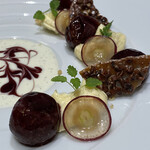 Takumi - 巨峰のセミドライ　バタークリームと砕いたクッキー