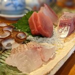 天史朗鮨 - タコ、チダイ、マグロ、アジ