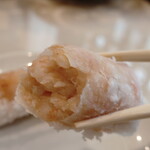 李園 - 参考：菜香新館”さんの海老揚げ？（元祖海老のウェハース巻き揚げ）、”李園”さんの”エビ巻”にそっくりです。