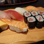 回転江戸前すし とれとれ屋 - 