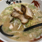 Ramen Sekai - こってり濃いめネギ多め