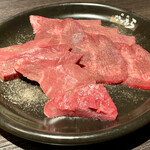 焼肉 なかむら - タン塩 1,078円・ハツ 693円