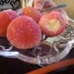 とりいち - イチゴ練乳アイス\300