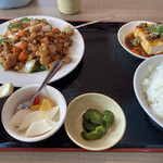 Shichi fukugen - 鶏の黒胡椒炒め