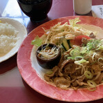 Popo Kurabu - 豚のしょうが焼き定食