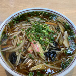 東龍 - サンマー麺790円