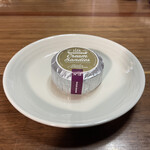 ボンボンロケット - ラムレーズン330円