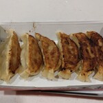 餃子の王将 - やはりお店で食べる方が旨いって～