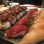 h Niku Zushi - 