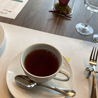 ポム・ダダン - 