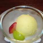 チーズフォンデュ＆ステーキ＆ワイン ケルン - セットのバニラアイス