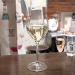 トリワイン ＰＩＫＯＳＨＨＨＵ - 白ワイン