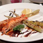トリワイン ＰＩＫＯＳＨＨＨＵ - 四方竹とえびのハーブバター焼きのバルサミコ酢かけ(？)