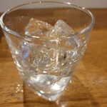 ダイニング WAZN - 焼酎ロックで。しまった、記録していなかったです…